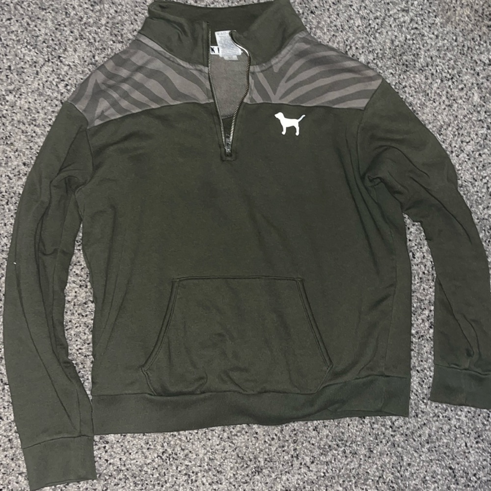 VS pink jacket/pullover